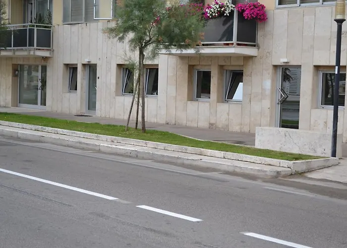 Hellorooms Pensionat Pescara